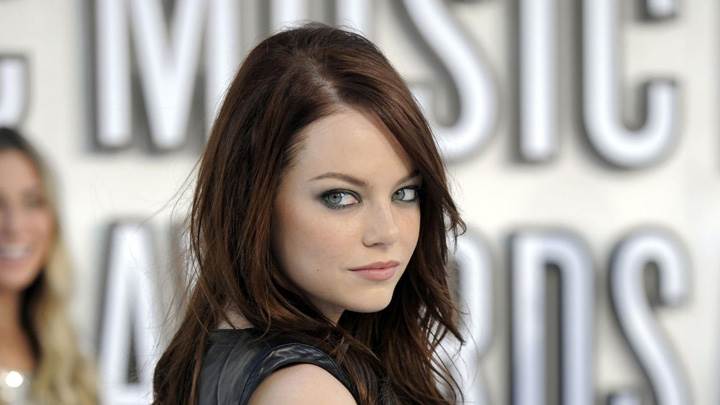 Emma Stone Looking Back Cute Face Photoshoot